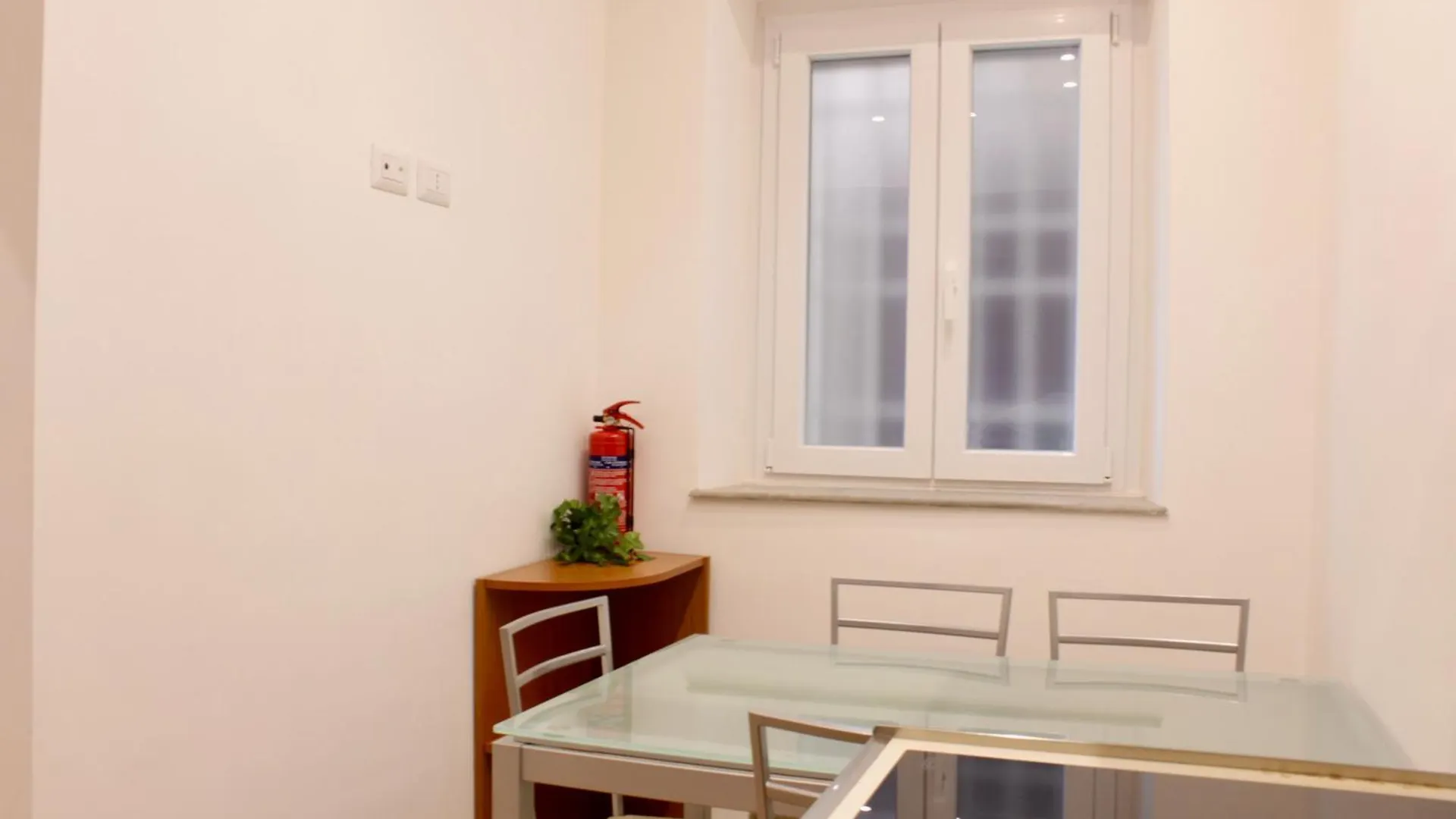 Hc - Miriam'S Brand New Apartment In Vatican Rom 0*,
